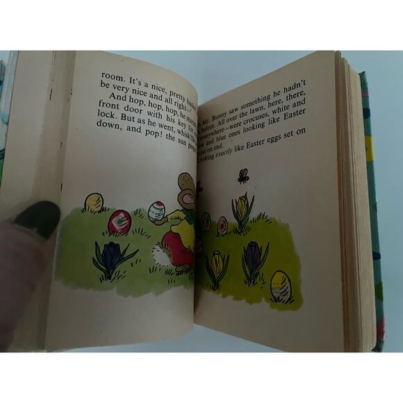 childs book springtime tales 1967 golden star book Illus. Richard Scary 231 Pgs - Picture 3 of 6
